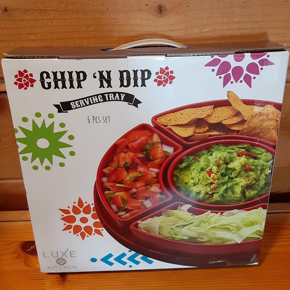 NEW IN BOX (6) Piece Ceramic Chip & Dip Set